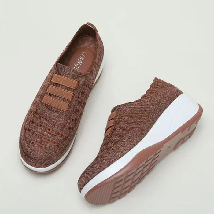 Bequeme Slip-On-Schuhe aus elastischem Mesh mit runder Zehenpartie für Damen