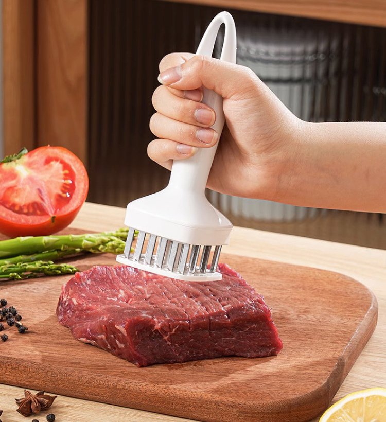 Kiefernnadeln aus Edelstahl machen Fleisch schmackhafter