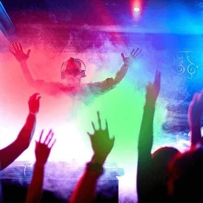 💧 Ultraschall-Vernebler für Gaming & Party – atmosphärischer Nebel für Lichtshows, Pflanzen & Deko, mit oder ohne LED-Beleuchtung, leise & stilvoll 🎮