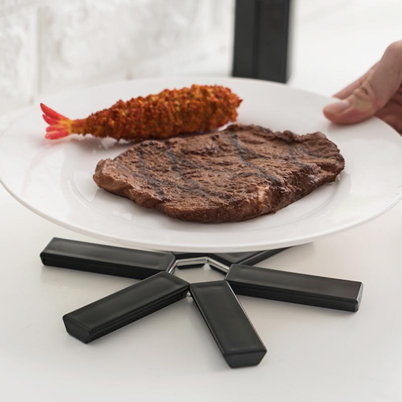 🌟 Kreatives, faltbares & wärmeisolierendes Kissen – praktisch und platzsparend!