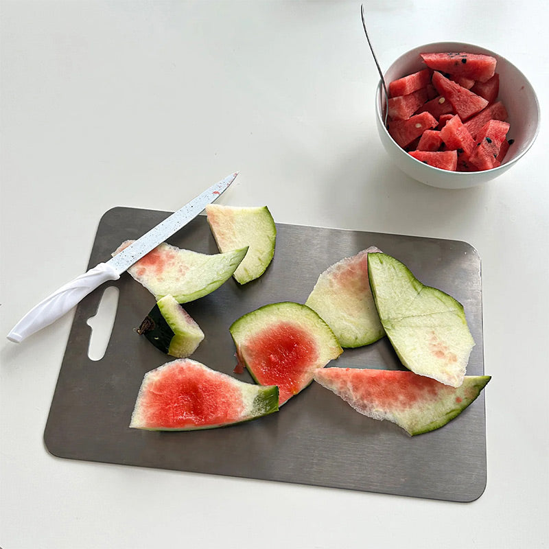🔥 50 % Rabatt! 🍽️ 316 Edelstahl Schneidebrett – Hygienische Küchenplatte zum Schneiden, Teig ausrollen & Kochen
