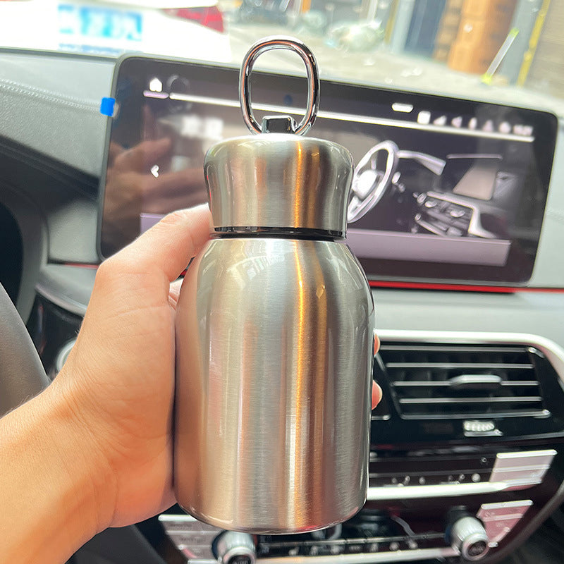 50% RABATT! 🍶 Mini-Thermosflasche mit Tragering – tragbar für Outdoor, Auto & unterwegs