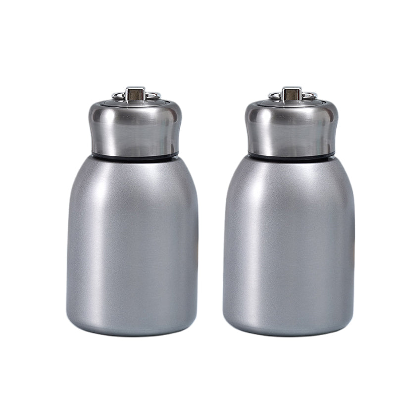 50% RABATT! 🍶 Mini-Thermosflasche mit Tragering – tragbar für Outdoor, Auto & unterwegs