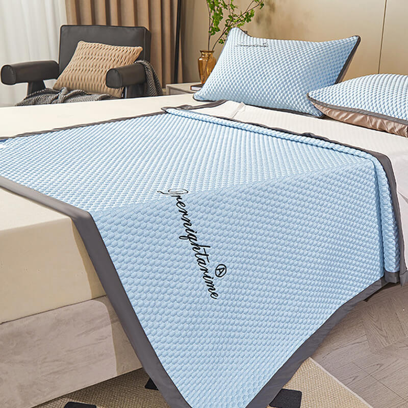 🔥 50% RABATT❄️ Kühlende Sommerbettwäsche im 3-teiligen Spannbettlaken-Set – mit Noppenstruktur für sanfte Massagewirkung & atmungsaktiver Kühlfaser, waschbar & komfortabel 🛏️