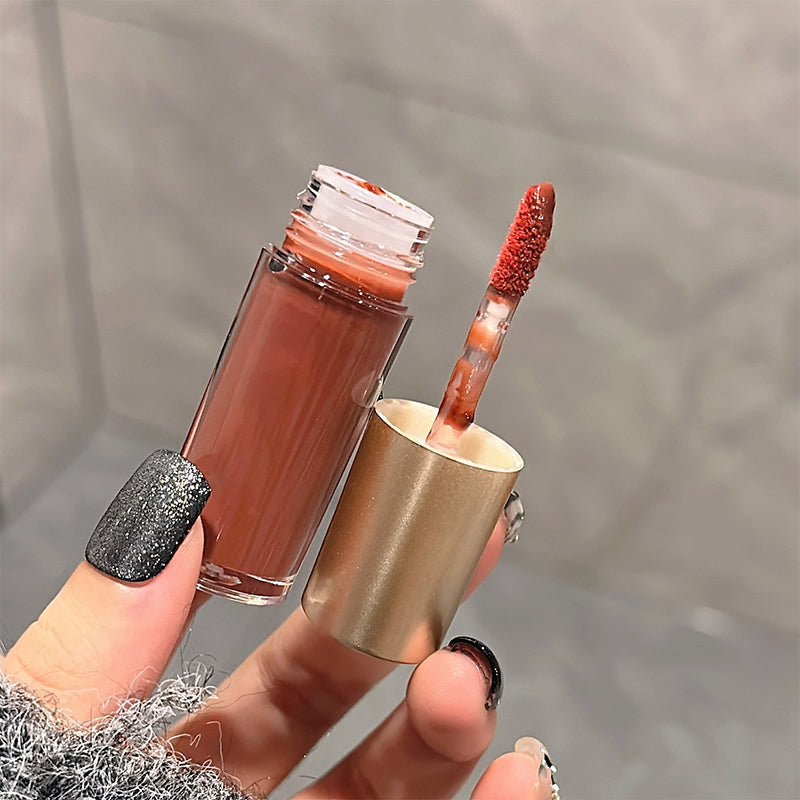 Feuchtigkeitsspendender strahlender Lipgloss