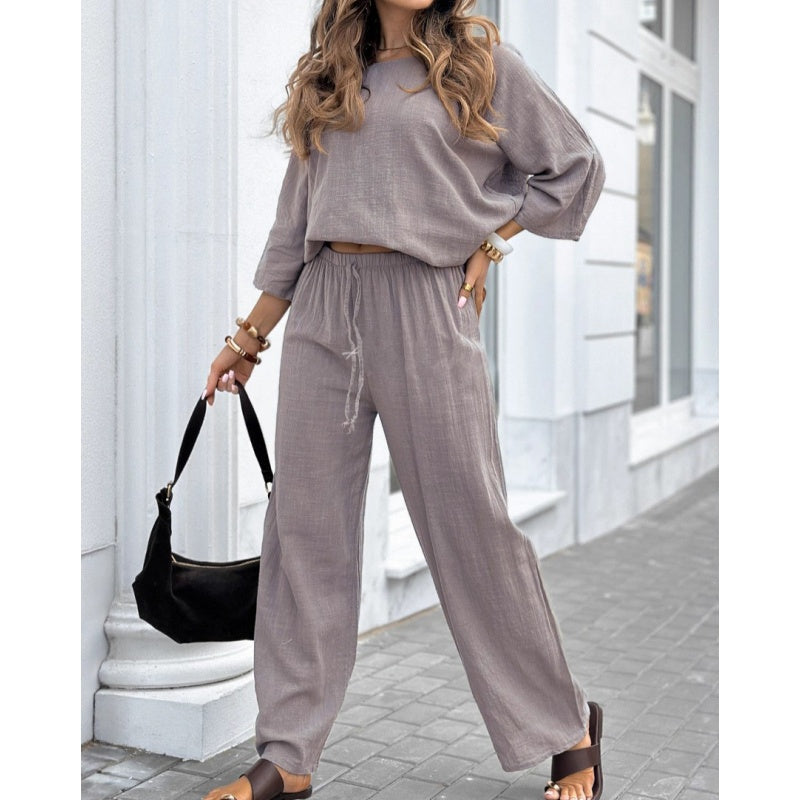 Lässiges, einfarbiges Damen-Set: Langarm-Oberteil und Hose