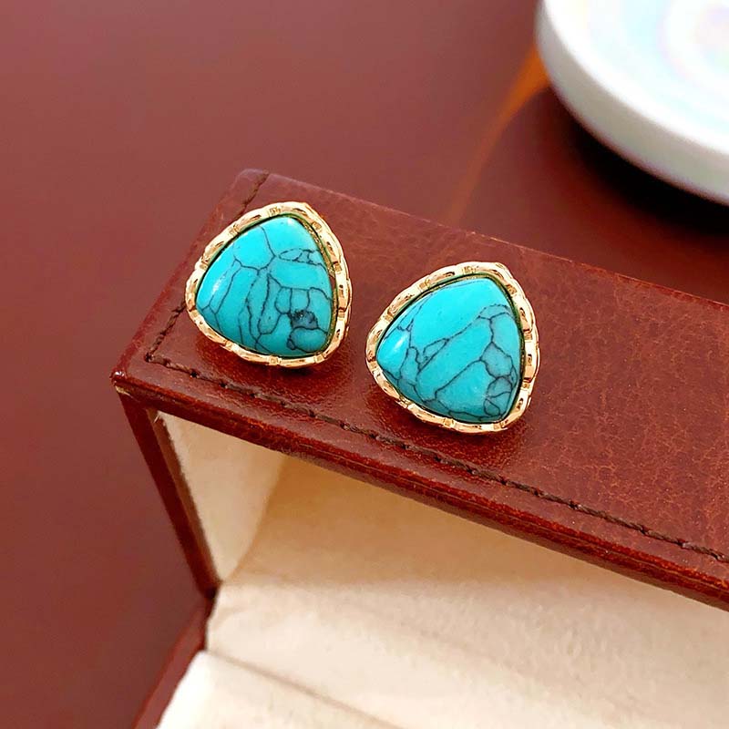 Retro Stud Earrings and Necklace Set for Women