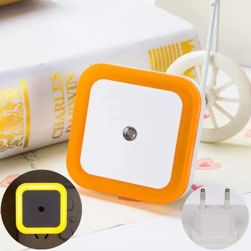 😍Zeitlich begrenzter Rabatt 50% 💥 LED-Smart-Nachtlicht mit Lichtsensor – Automatisch & energiesparend | Sanftes, augenfreundliches Licht!