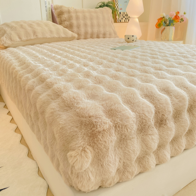 ☁️🛏️ Flauschiger Matratzenbezug – Warmer Spannbettlaken-Schoner für gemütliches Schlafen im Schlafzimmer