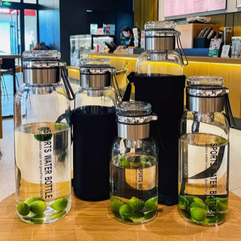 🔥 50 % Rabatt! 🥤 Große Borosilikatglas Trinkflasche mit Schutzhülle & Teesieb