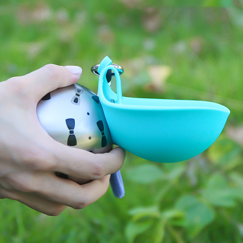 💧 50 % Rabatt – Tragbarer Falt-Trinkbecher aus 304er Edelstahl – BPA-frei, leicht zu reinigen & mit praktischem Tragegriff – für Hunde & Katzen ✨