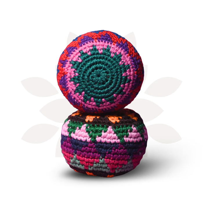 🌈Gestrickter Multicolor Hacky Sack – Handlich & Stressabbau ✨ Für Freizeit & Outdoor-Spaß