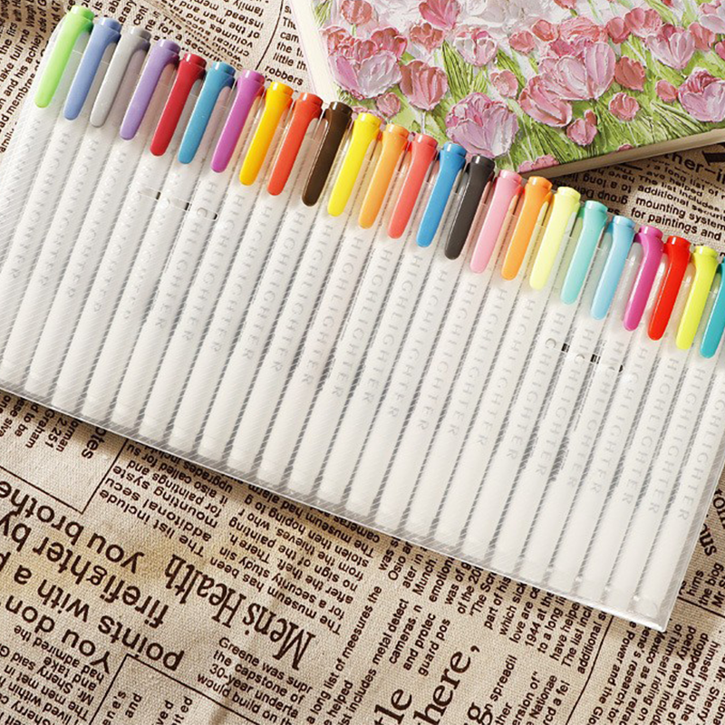 DIY Coloring Blanket with 24 Markers