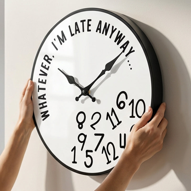 🕒 Kreative Wanduhr mit versetzten Zahlen – Modernes Design für stilvolle Wohnräume