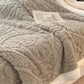 🌸🛋️ Kuschelige Teddy-Decke mit Blumenmuster – Weiche und warme Wohndecke für Sofa und Bett