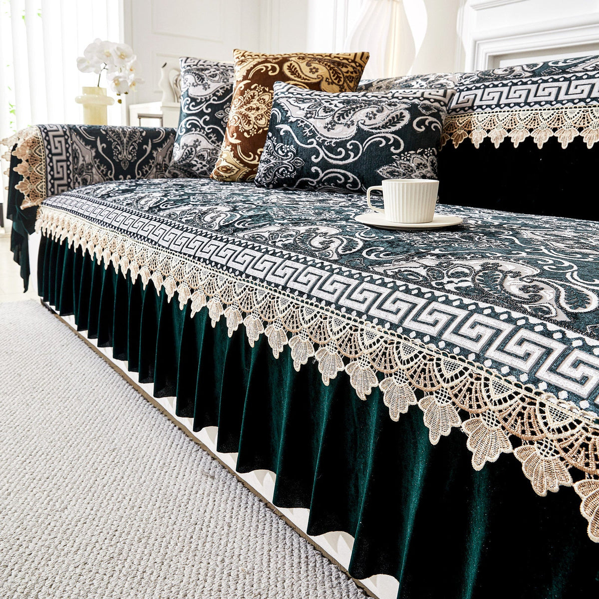 50% RABATT! 🛋️ Sofakissen mit europäischem Blumenmuster & Volant – romantisch & dekorativ für Couch & Sessel